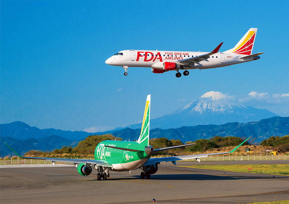 静岡空港に3つある、富士山が眺望できる展望デッキのご案内バナー