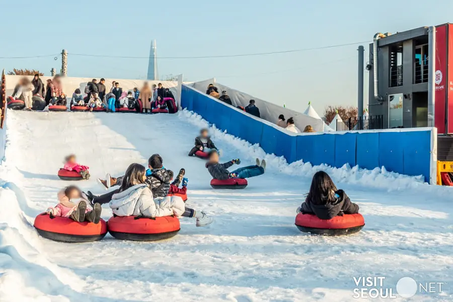 韓流旅行 韓国旅行の必須コース！コンビニ🏪 入るたびに新作が増えてて、正直